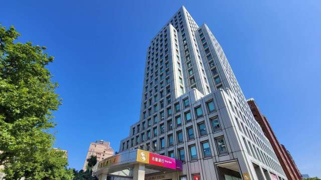 兆豐金上半年賺181.91億年減1成暫居公股之冠 6月賺48億元年月雙增。(圖:兆豐銀提供)