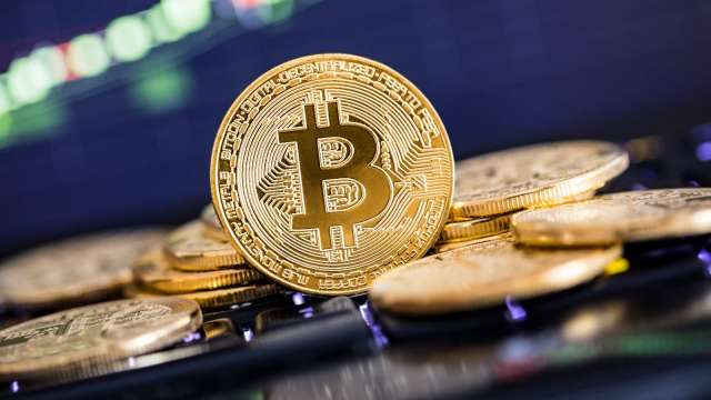 調查:比特幣全球信任度僅4.67/10分 新興國家比已開發市場更信任(圖:shutterstock)