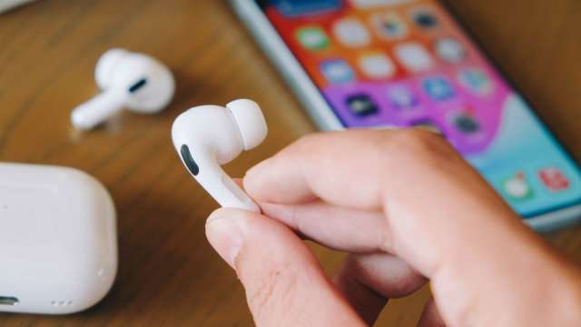 蘋果AirPods Pro 3將於9/9發表會亮相!但少了「這項」重大升級。(圖:Shutterstock)