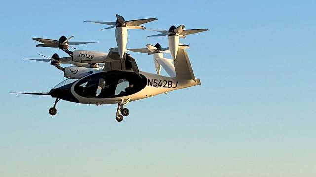 Joby Aviation與Uber合作，將在2026年透過收購的Blade公司支援Uber的直升機叫車服務。(圖:Reuters/TPG)