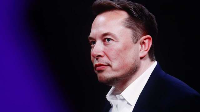 馬斯克宣布第三代星艦明年問世，運載能力超過100噸並可完全回收。(圖:Shutterstock)