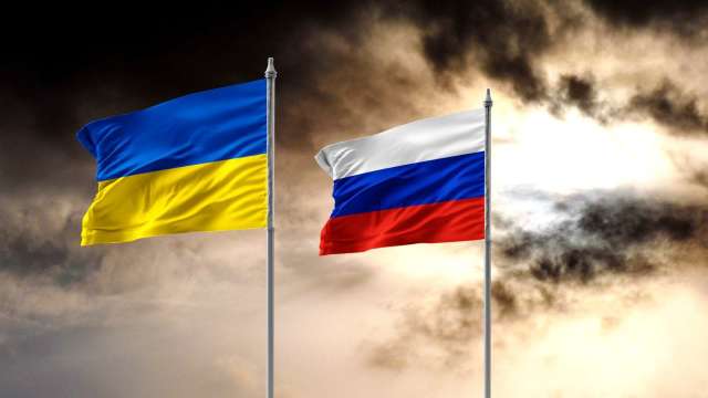 烏克蘭加大對俄羅斯石油工業的戰爭!油價飆升風險升高。(圖:Shutterstock)