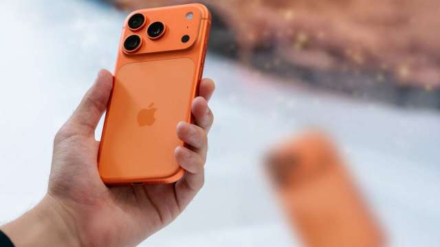手機晶片戰爭白熱化！專家：蘋果靠A19 Pro+N1+C1X組合拳 欲擺脫對高通、博通依賴（圖：Shutterstock）
