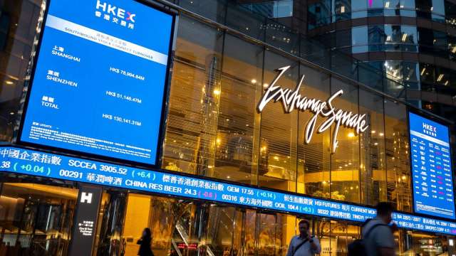〈港股盤後〉政策支持與節前樂觀情緒推動 恒指二連揚 月線連五紅（圖：Shutterstock）