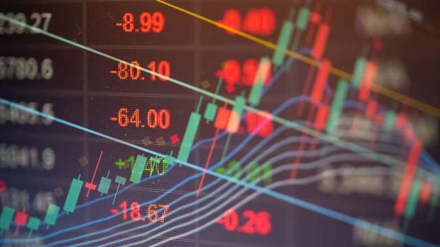 避險資金湧入！黃金ETF狂飆再創高 外資喊出目標價5000美元。(圖：shutterstock)