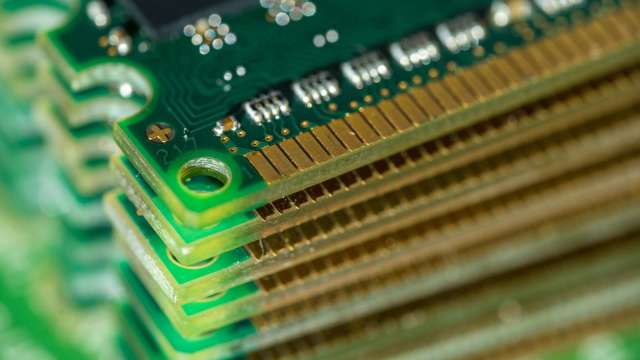 手機廠哭暈​！AI+產能調整下DDR4到LPDDR5迎來漲價潮 記憶體廠商賺翻（圖：Shutterstock）