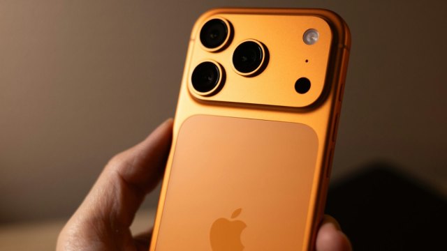 iPhone 17系列上市買氣兩樣情 通訊行：消費者對Air系列持保留態度。(圖：傑昇通信提供)