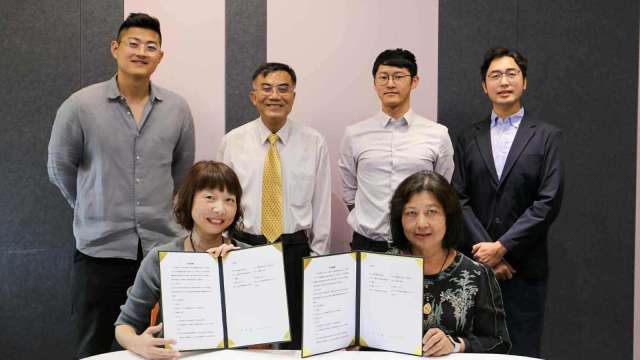 cover image of news article