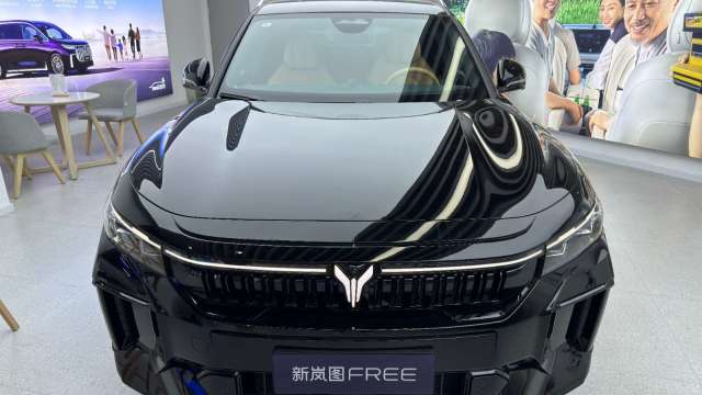 今年轉虧為盈+與華為深度合作！嵐圖遞交港股上市申請 東風收漲逾6% 連三日收紅（圖：Shutterstock）
