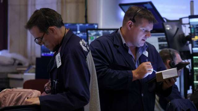 美股漲勢暫歇 標普那指自歷史高點回落 (圖:REUTERS/TPG)