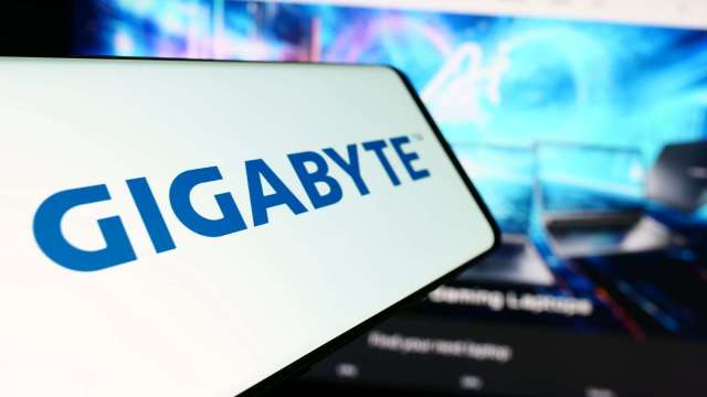 技嘉旗下技鋼推出全新OCP架構GIGABYTE伺服器 瞄準國家級資料中心、AI雲端供應商。(圖:shutterstock)