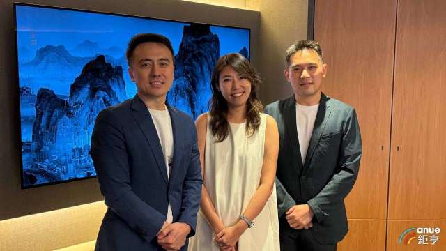 左至右為雲豹能源發言人張建偉、總經理趙書閔、副總譚宇軒。(鉅亨網記者魏志豪攝)