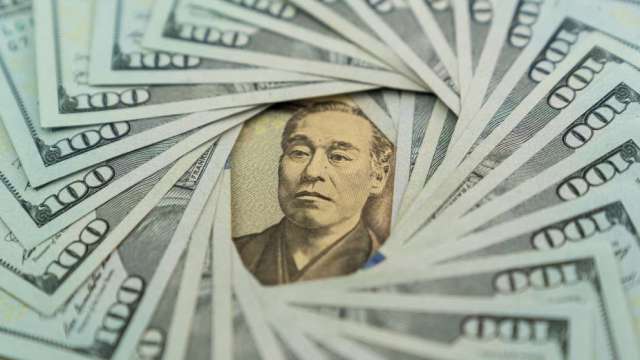 日本債市暴跌 「寡婦交易」逆襲成全球最賺搖錢樹。(圖:shutterstock)