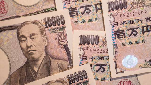 日迎首位女首相!高市或將重啟安倍經濟學 專家:日元貶勢恐加重 擴張財政恐摜破152(圖:Shutterstock)
