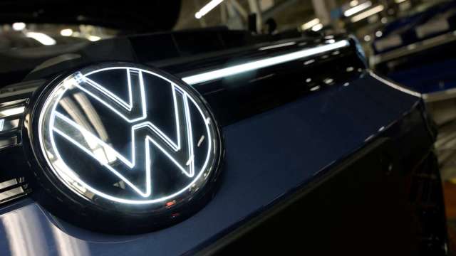 福斯汽車示警:安世半導體晶片供應受阻 恐短期停產(圖:Reuters/TPG)