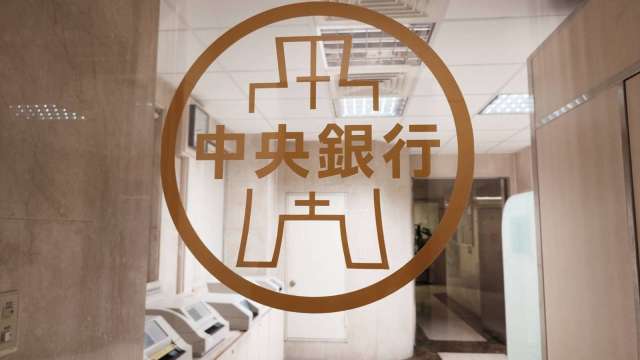 散戶資金逼近4兆新高 M1B、M2年增率雙雙回升 央行揭主因。（鉅亨網資料照）