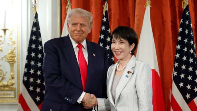 川普盛讚盟友日本!願意向高市早苗提供「任何想要的東西」。(圖:REUTERS/TPG)