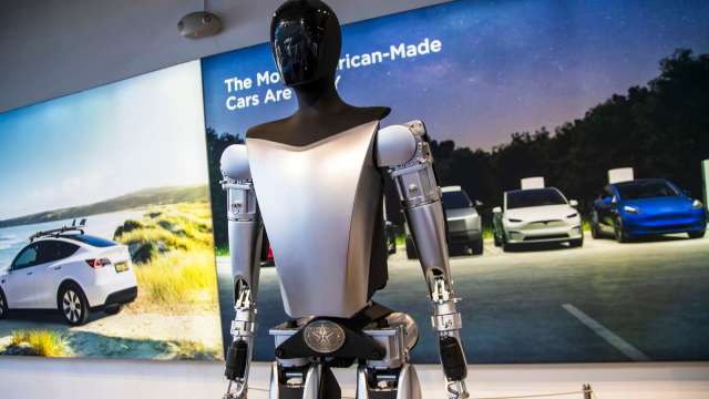 人形機器人概念持續火熱！ 「木頭姐」力挺：AI領域最大機會之一（圖：Shutterstock）