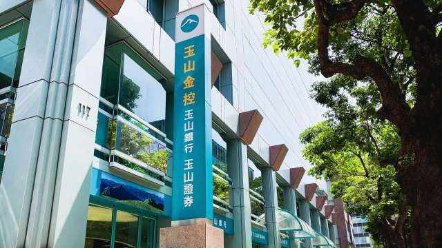 cover image of news article