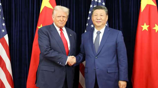 中國國家主席習近平周四在韓國釜山同美國總統川普舉行會晤。(圖:新華社)