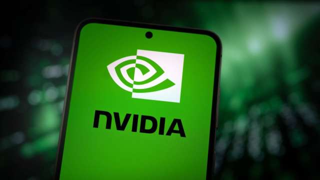 AI終極泡沫警示!OpenAI、輝達與散戶狂潮如何推動一切崩盤?(圖:Shutterstock)