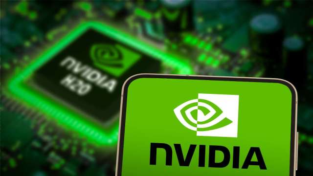 WSJ:川普幕僚介入 輝達AI晶片出口中國受阻 (圖:shutterstock)