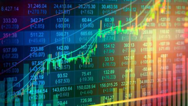 28500點挑戰失敗! 下一個轉折買點? (圖:shutterstock)