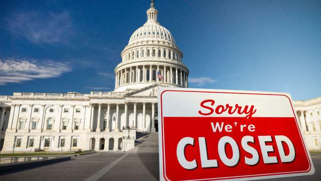 美政府停擺平最久紀錄!金融市場炸鍋 幣圈、股市大跳水 專家:停擺引發流動性恐慌(圖:Shutterstock)