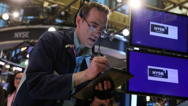 〈美股早盤〉主要指數平盤波動 科技股估值壓力未散(圖:REUTERS/TPG)