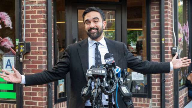 美地方選舉民主黨連下四城!牛彈琴:川普的大麻煩來了(圖:Shutterstock)