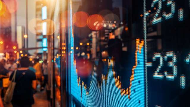 〈陸股盤後〉半導體、化工類股領漲 滬指連二紅 重返4000點之上(圖:Shutterstock)