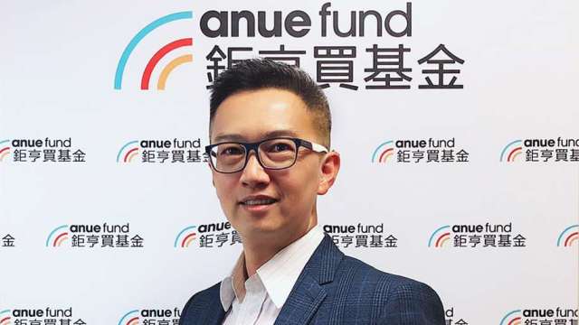 cover image of news article