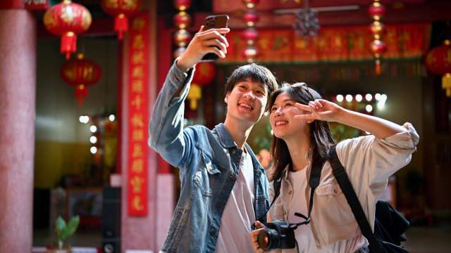 中國智慧手機市場Q3銷量下降2.7%,消費者需求依然低迷。(圖:Shutterstock)