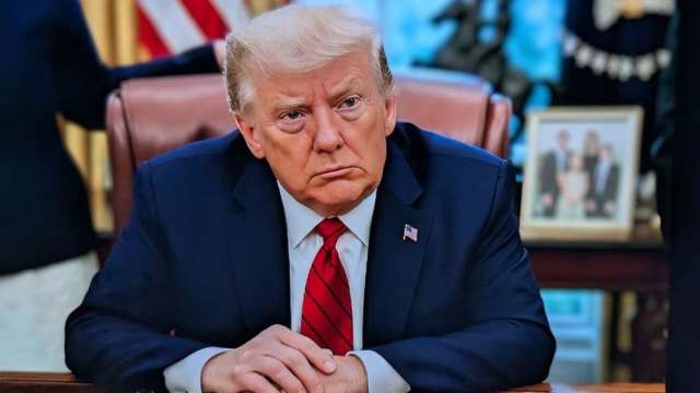 川普不再嘴硬！坦言美國消費者因關稅「付出一些代價」。(圖:shutterstock)