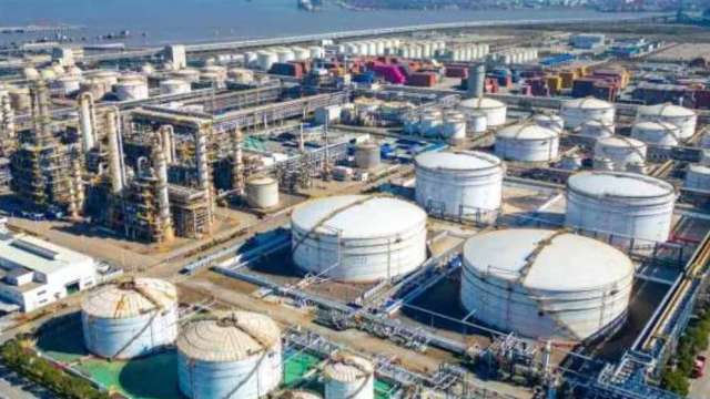 cover image of news article