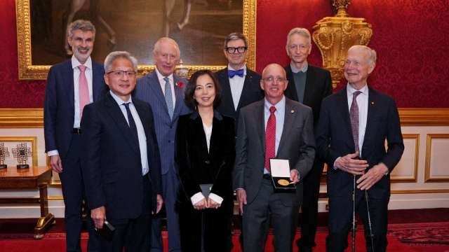 2025英國AI圓桌：黃仁勳、李飛飛、辛頓等六位專家共議人工智慧未來。(圖：REUTERS/TPG)