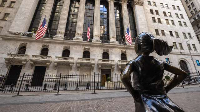 10年期公債標售表現平平 外資認購需求低迷 (圖：shutterstock)