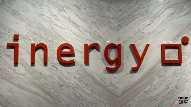 cover image of news article