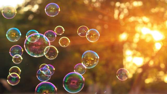 AI熱潮「大到不能倒」?智庫籲美政府擬定能源基建接手計畫 (圖:Shutterstock)