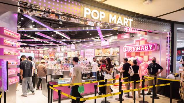 Bernstein警告泡泡瑪特股價與投資風險升高。(圖:Shutterstock)