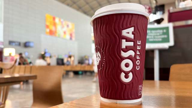 瑞幸咖啡最大股東出手！大鈸資本10億英鎊競購Costa 要打造全球咖啡帝國？（圖：Shutterstock）