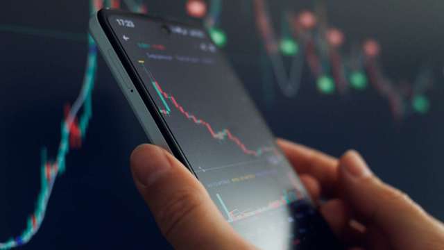 「市場巫師」Linda Raschke 穩定獲利45年的交易心法。(圖:Shutterstock)