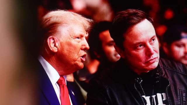 將在中東建超級工廠?英媒:川普周二邀馬斯克與沙烏地阿拉伯王儲共進晚餐(圖:Shutterstock)