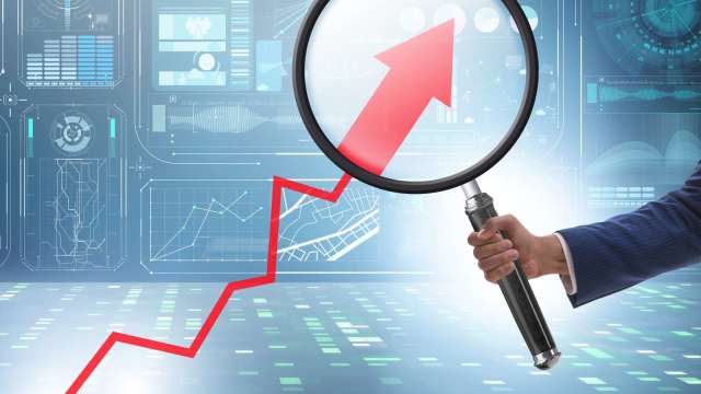 老人與狗!拉回季線霸氣卡位、創見、國巨、愛普、6xx3?(圖:shutterstock)