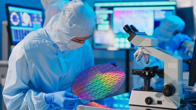 魏少軍：中國晶片設計業2025年銷售首破千億美元大關(圖:shutterstock)