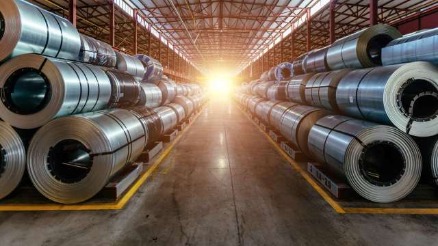 傳中國擬推房市刺激方案 鋁、銅、鐵礦砂價格應聲上漲(圖:shutterstock)