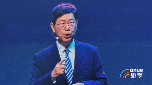 鴻海董事長劉揚偉。(鉅亨網記者劉玟妤攝)