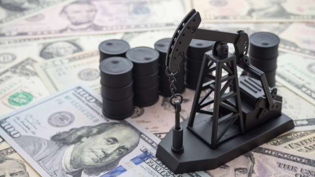 俄羅斯已占中國原油進口逾兩成 尋求延長供應至2033年 (圖:shutterstock)