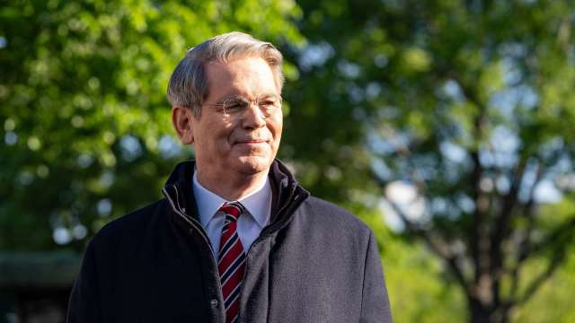 美國財政部長貝森特表示,川普可能在聖誕節前宣布新任聯準會主席人選。(圖:Shutterstock)