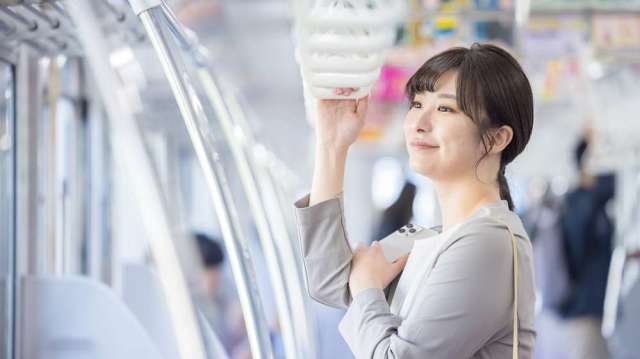 cover image of news article